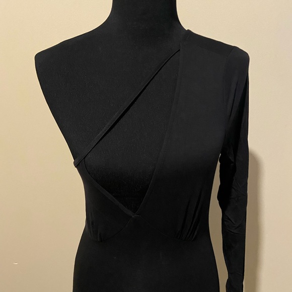 Two piece suit, very elegant!!! - Picture 5 of 5